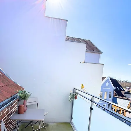 Apartmán Charmerende Taglejlighed Odense