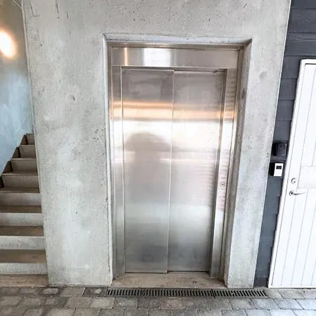 Charmerende Taglejlighed Apartmán Odense